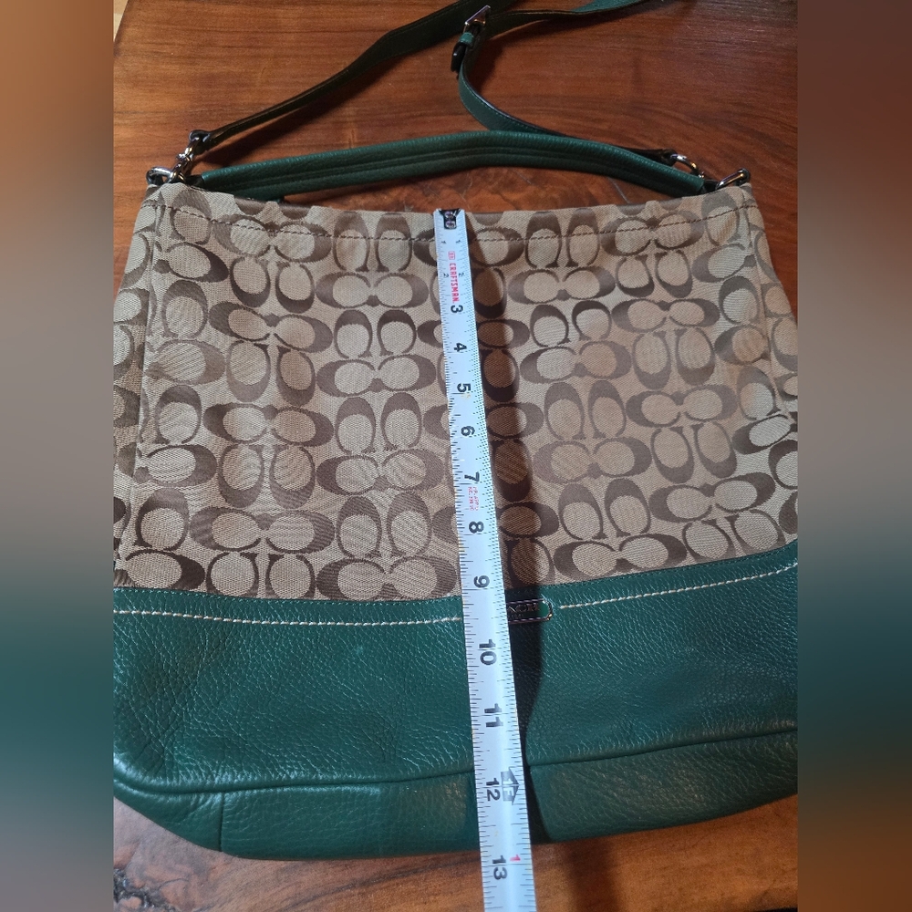 COACH F23279 Park Signature Hobo Khaki Canvas Green Leather Trim Convertible - Picture 2 of 12